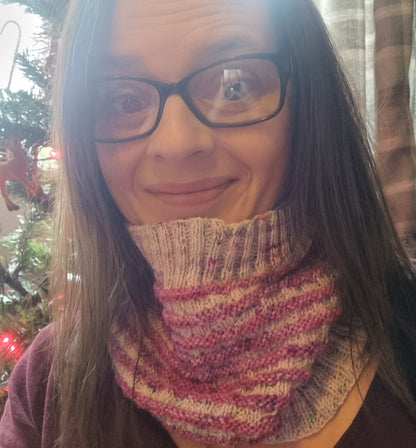 Puffle Cowl Knitting Pattern